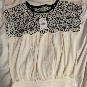 Brand new Free People shirt. Never worn.